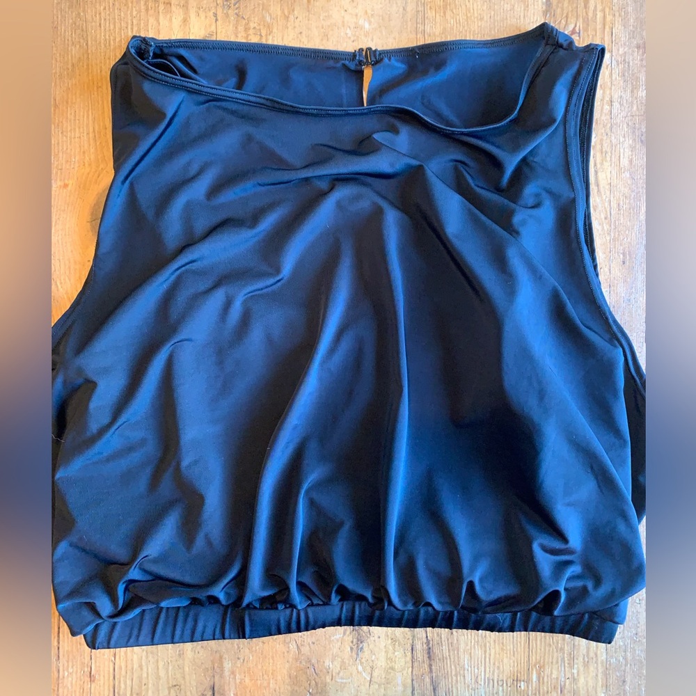 balera Black Sleeveless Crop Tank